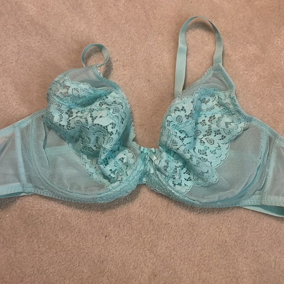 🤍5/$20 Lace Bra - Picture 2 of 3